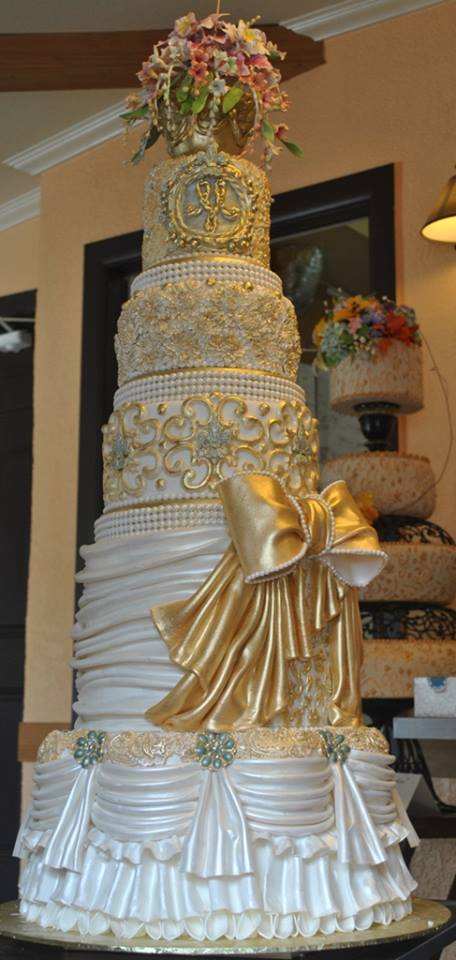 луксозна сватбена торта