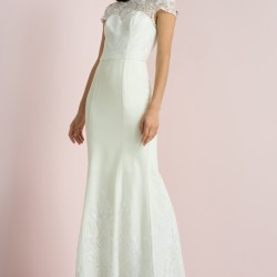 Дълга  Бална Рокля Дантела  цвят Слонова Кост