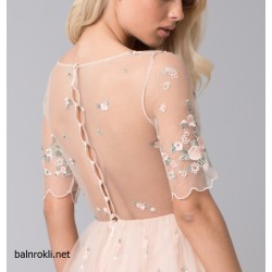 Абитуриентска Къса Рокличка в Нежен Прасковен Цвят