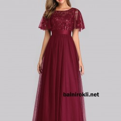 Абитуриентска Тъмночервена Бална Рокля Тюл Декорация