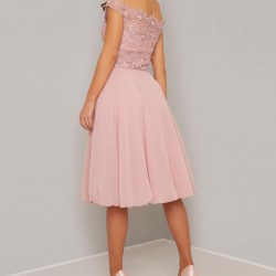 Абитуриентска Бална Розова Рокля Средна Дължина Деколте
