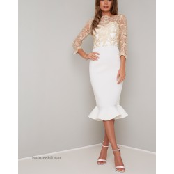 Бяла Права Рокля Златисти Бродерии