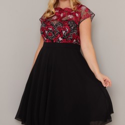 Бална Коктейлна Черна Рокля Бюстие Бродерия Макси Дами 