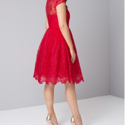Абитуриентска Бална Червена Рокля Тюл Бродерии Макси Размери Абитуриентска Бална Червена Рокля Тюл Бродерии Макси Размери