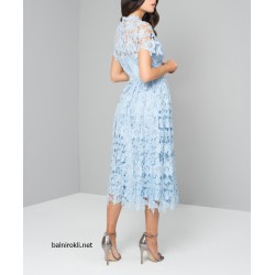 Елегантна Дантелена Светлосиня Рокля Средна Дължина