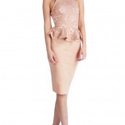 Елегантна Рокля Телесен Цвят Бюстие Дантела