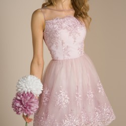 Елегантна Къса Лилава Рокля Флорални Бродерии