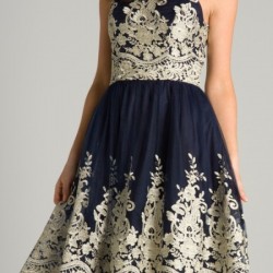 Бална Елегантна Къса Тъмносиня Рокля Тюл Декорации