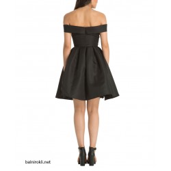 Бална Коктейлна Черна Рокля Сатен