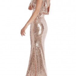 Елегантна Вечерна Рокля Цвят Шампанско Блестящи Пайети