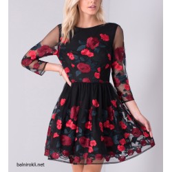 Вечерна Малка Черна Рокля Бродерия Рози