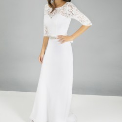 Бяла Дълга Официална Рокля Дантела Гол Гръб