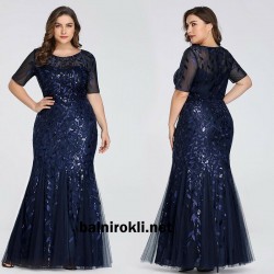 Абитуриентска Тъмносиня Рокля Макси Размери Тюл и Декорации Абитуриентска Тъмносиня Рокля Макси Размери Тюл и Декорации