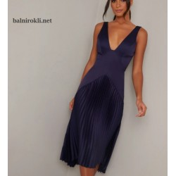 Елегантна Тъмносиня Коктейлна Вечерна Рокля Сатен Плисе Средна Дължина