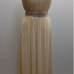 Елегантна Дълга Официална Рокля Бял Крем Камъни