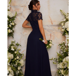 Абитуриентска Дълга Тъмносиня Рокля Дантела и Шифон Абитуриентска Дълга Тъмносиня Рокля Дантела и Шифон