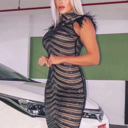 Блестяща Черна Рокля Пайети Пера