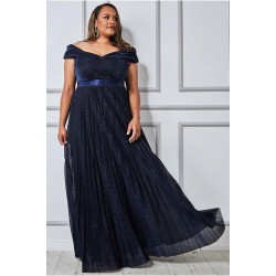 Блестяща Дълга Официална Тъмносиня РОКЛЯ за Едри Дами Плисе Блестяща Дълга Официална Тъмносиня РОКЛЯ за Едри Дами Плисе