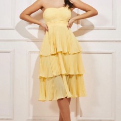 Елегантна Жълта Миди Рокля Шифон Плисе