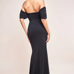 Дълга Черна Официална Бална Рокля Деколте