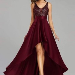 Дълга Елегантна Червена Официална Рокля Декораци