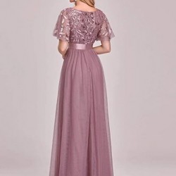 Елегантна Дълга Рокля Тюл Декорации Роза Елегантна Дълга Рокля Тюл Декорации Роза