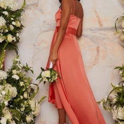 Бална Дълга Рокля Цвят Корал Цепка Бална Дълга Рокля Цвят Корал Цепка